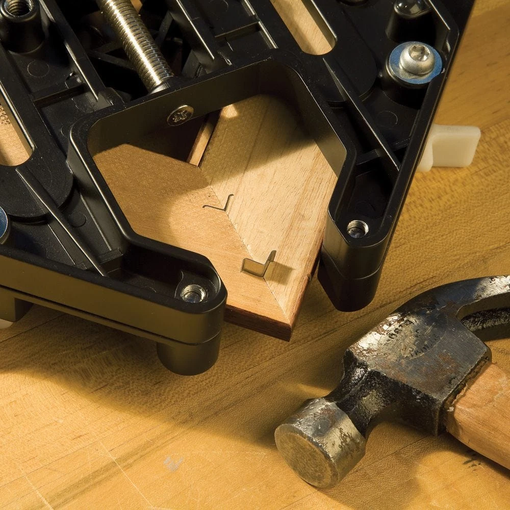 Rockler Miter-Tight Picture Frame Clamp 2 Rockler Miter-Tight Picture Frame Clamp - Image 2