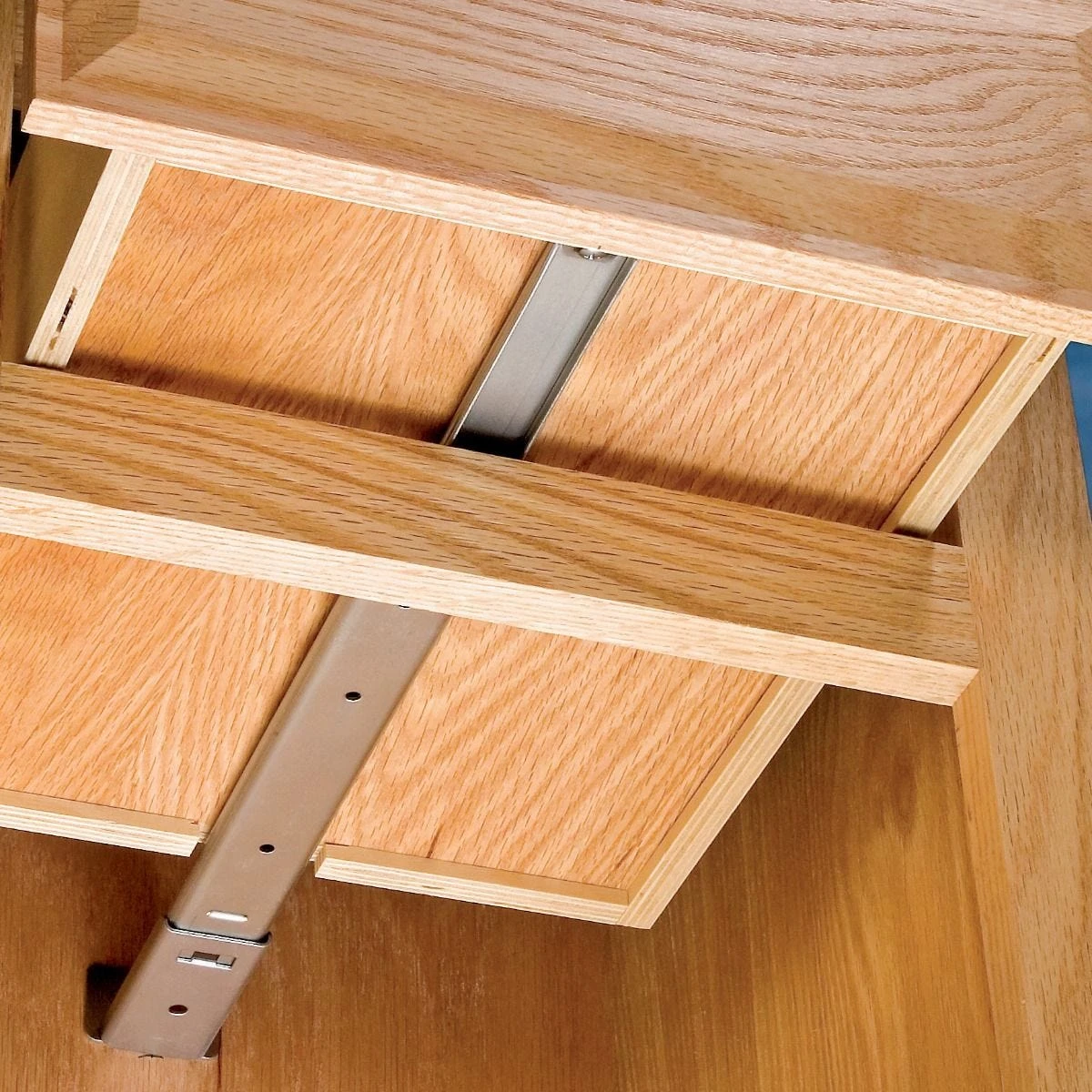 35-lb. Center-Mount Drawer Slides - Centerline® 714 (14" To 24") 2 35-lb. Center-Mount Drawer Slides - Centerline® 714 (14" To 24") - Image 2
