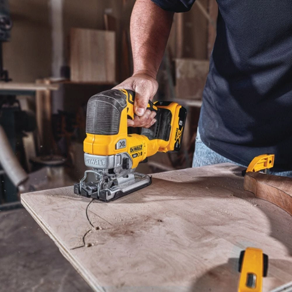 DeWalt 20V MAX* Cordless/Brushless Jigsaw, Bare Tool 7 DeWalt 20V MAX* Cordless/Brushless Jigsaw, Bare Tool - Image 7